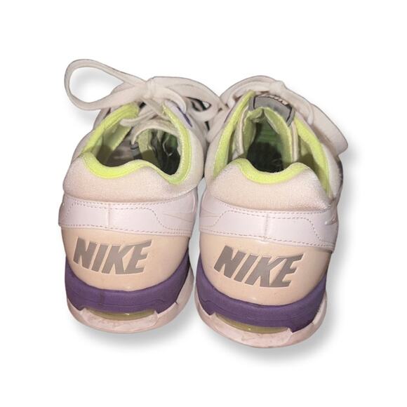 2011 Nike Womens Retro Trainer One Air Max Sneakers 8.5 white lime purple casual - Picture 2 of 15